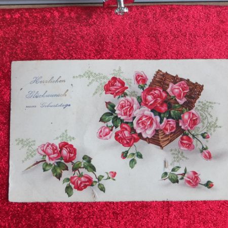 Urok dawnych pocztówek V - karty z motywem kwiatowym